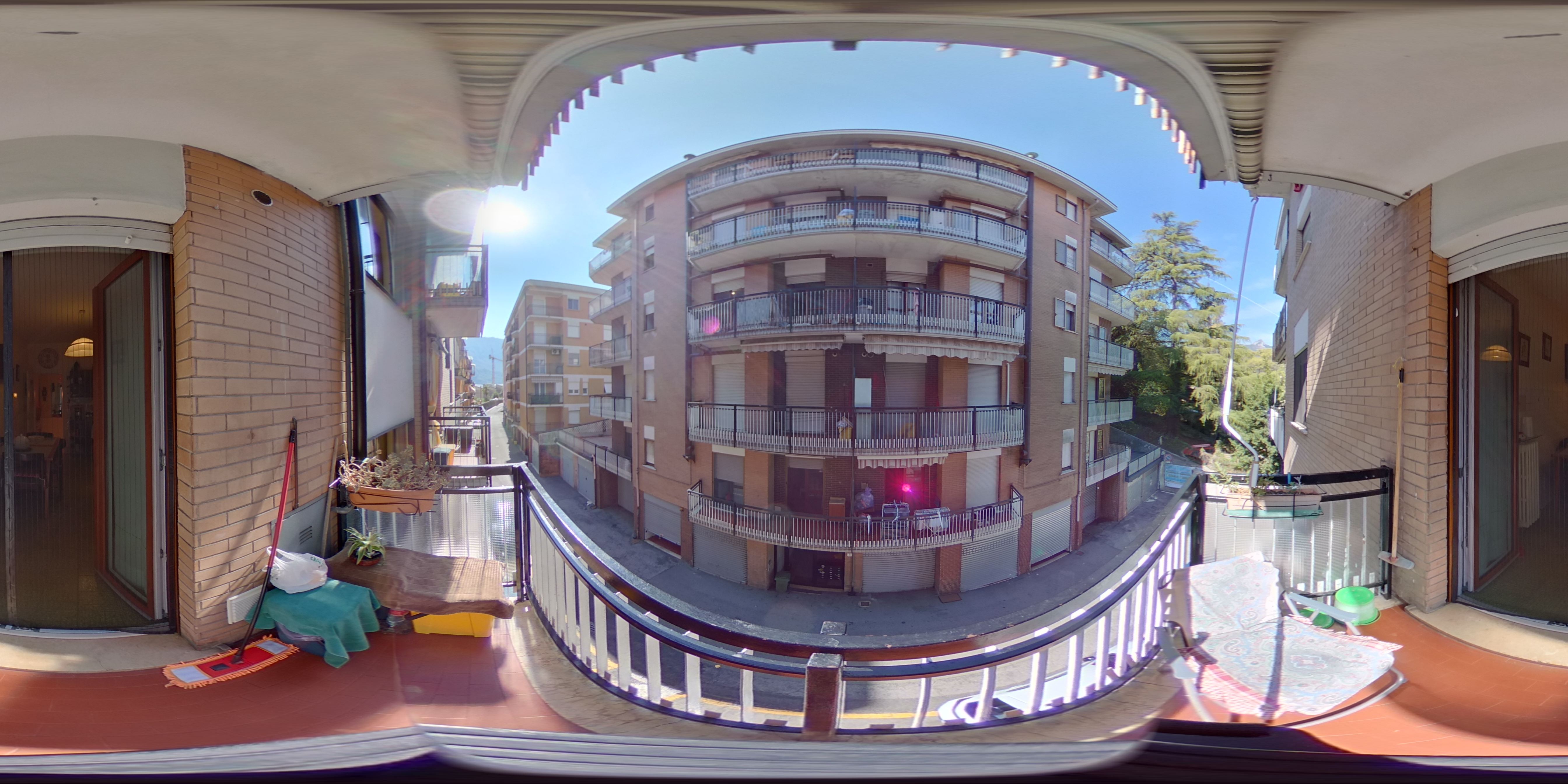 Appartamento in Vendita Malgrate