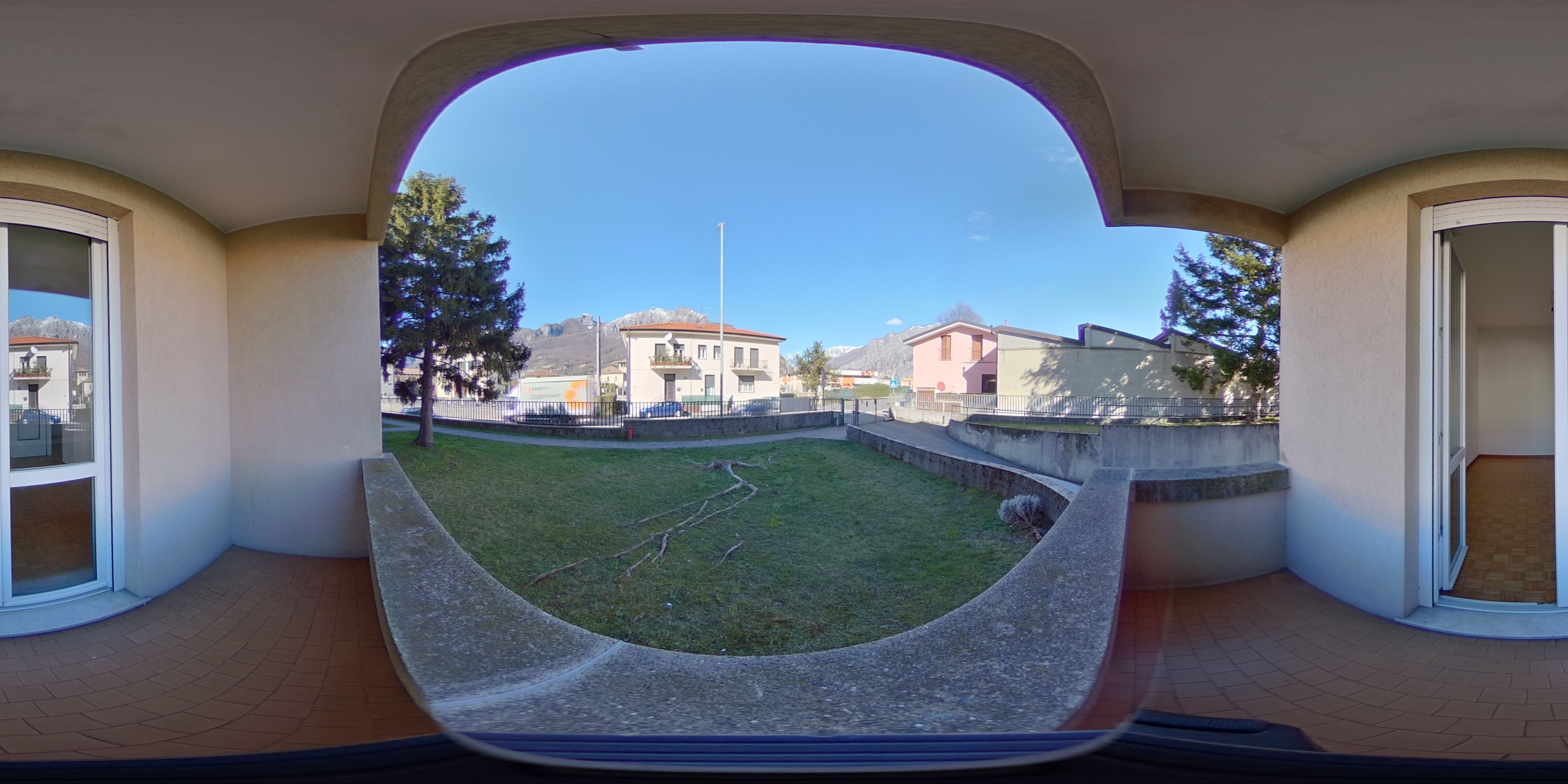 Appartamento in Vendita Malgrate