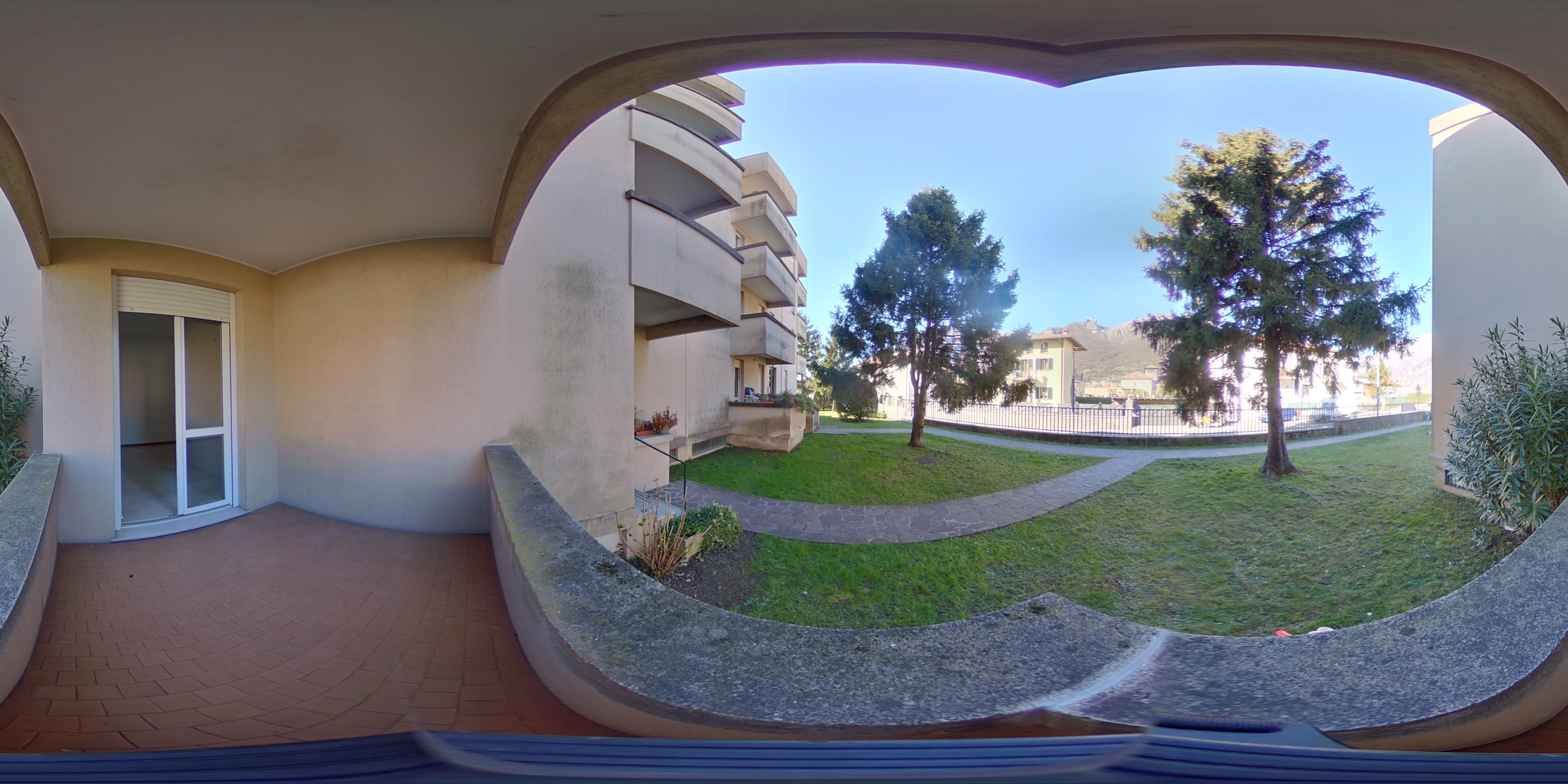 Appartamento in Vendita Malgrate