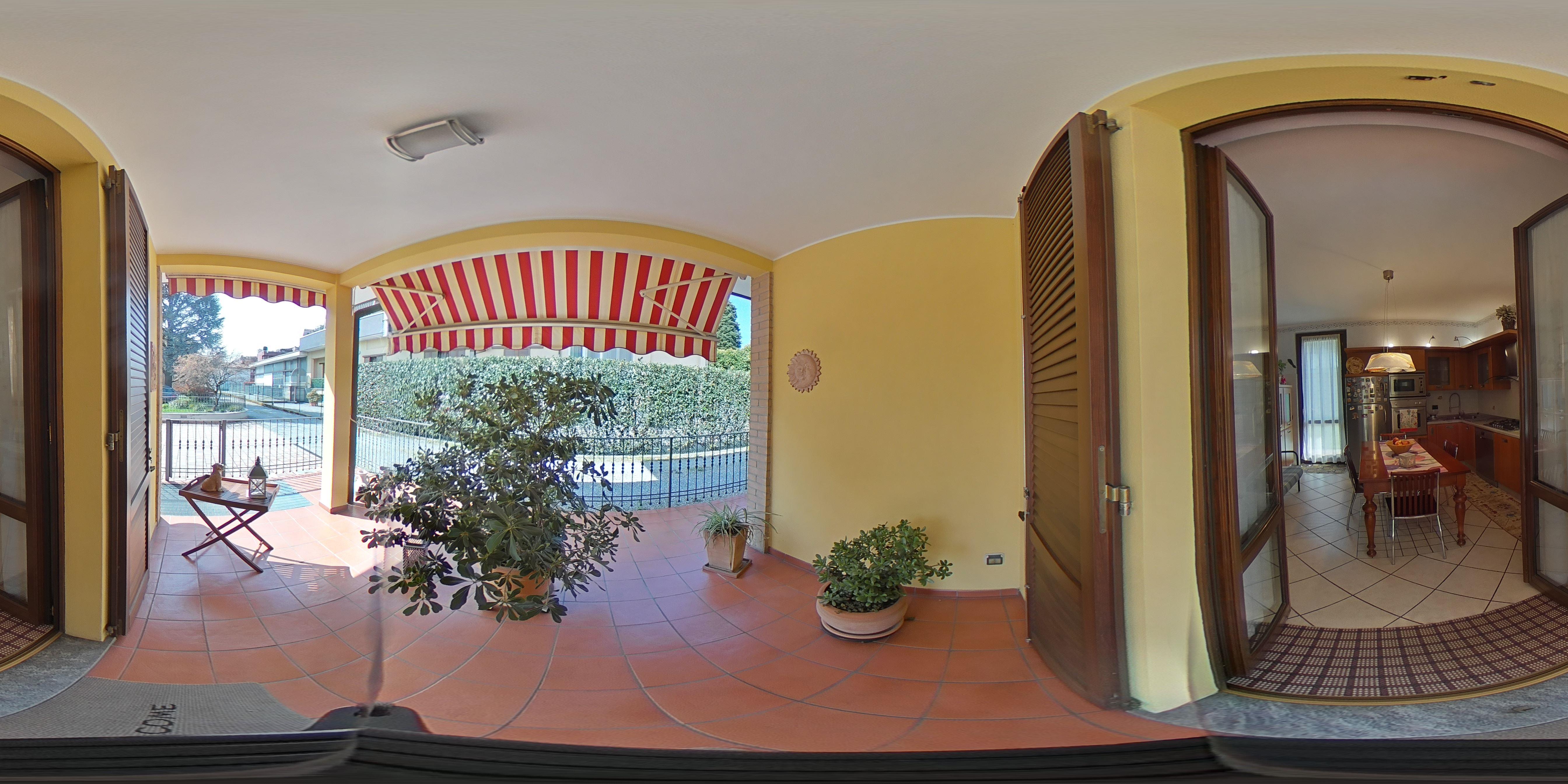 Villa in Vendita Meda