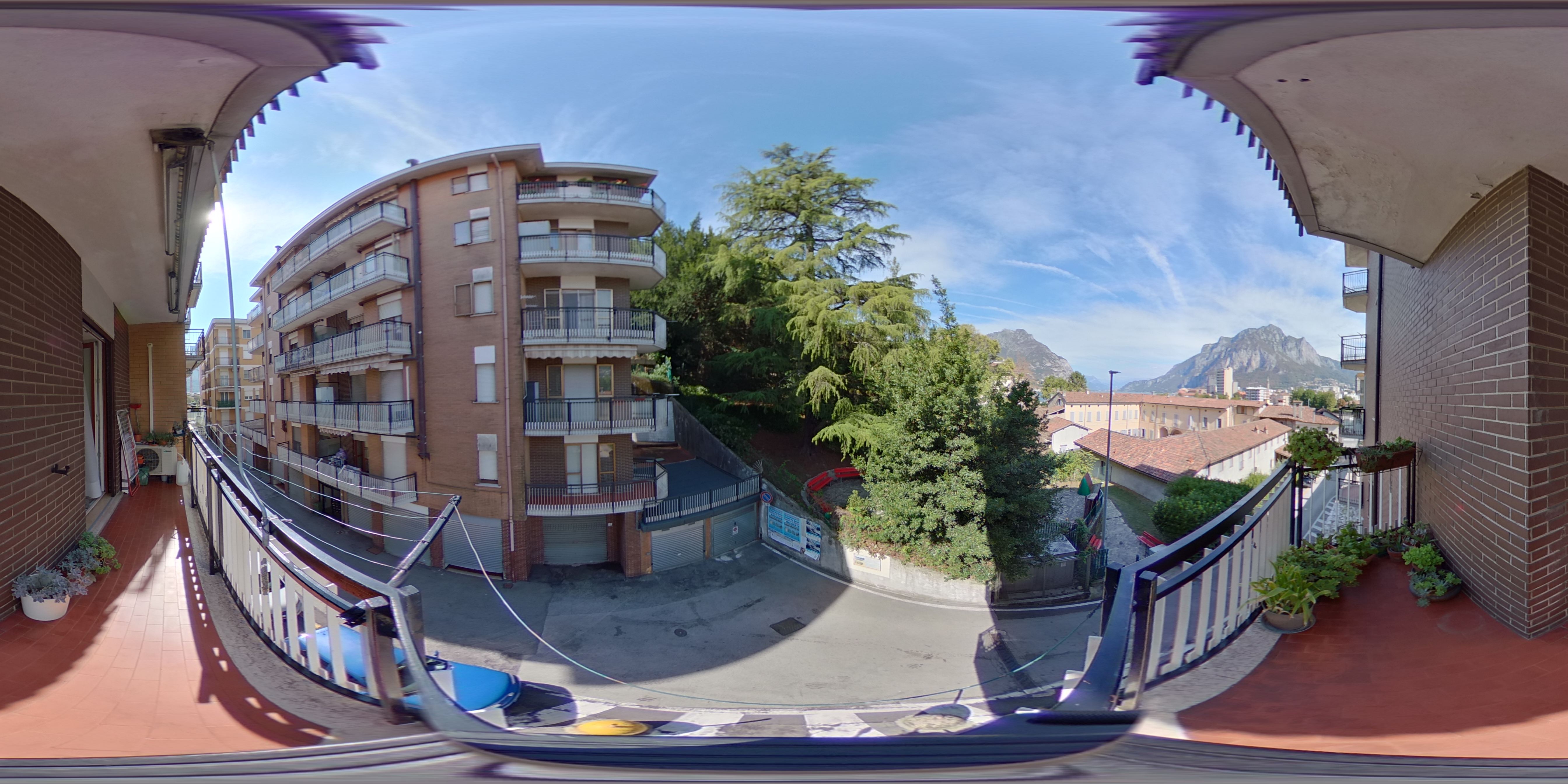 Appartamento in Vendita Malgrate